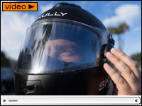 Le casque moto high-tech Skully AR-1 réunit près d'un million de dollars