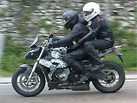 Nouveautés moto : le roadster BMW S1000RR pour 2014 ?