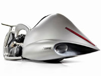 Concept moto Full Moon : Akrapovic met plein pot !