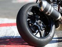 Nouveauté pneu moto : Metzeler Racetec RR, le road racer !