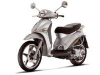 Bons plans scooters : remises et baisse de prix chez Piaggio