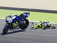 Tests Moto GP : Rossi chute encore avec les nouveaux Michelin !
