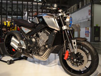 3 concepts Honda au salon de la moto de Milan : City ADV, CB4 et CBSix50