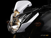 Yamaha annonce une FZ8 pour 2010