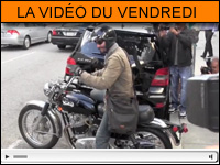 La vidéo moto du vendredi : nos amis les pipoles à moto !