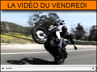 Vidéo moto du vendredi : du stunt en Harley ?!
