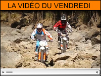 Vidéo moto du vendredi : Freestyle en forêt pour Grabham et Riemann