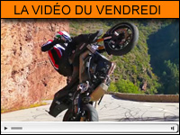 Vidéo moto du vendredi : le Team Duke Acrobatie teste la MT-09