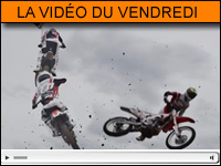 Vidéo moto du vendredi : Trio de choc pour le team Honda SR Motoblouz