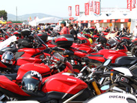 Rassemblement Ducati à Vincennes, les 30 et 31 mai 2015