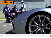 Vidéo Superbike Vs Supercar : Guintoli en action