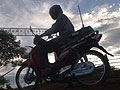 Internet grâce à des scooters au Cambodge