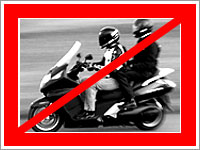 Interdiction de circuler à deux sur une moto au Guatemala !