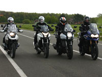 Essai : la BMW R1200GS face aux Honda Crosstourer, Kawasaki Versys 1000 et Triumph Explorer