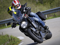 Essai Ducati Diavel Strada : le Diable vous invite en duo...