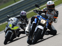 Essai pneu moto : Dunlop Sportmax D212 GP Pro