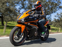 Essai CBR500R : nouvel air pour la petite sportive Honda