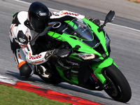 Essai Kawasaki Ninja ZX-10R : plus balaise pour 2016