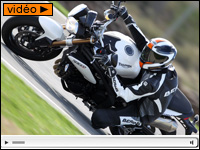 Essai Triumph Speed Triple 2011 : the King is back !