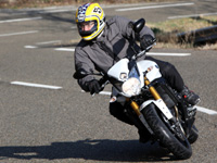 Essai FZ8 2013 : du ressort pour le roadster Yamaha !