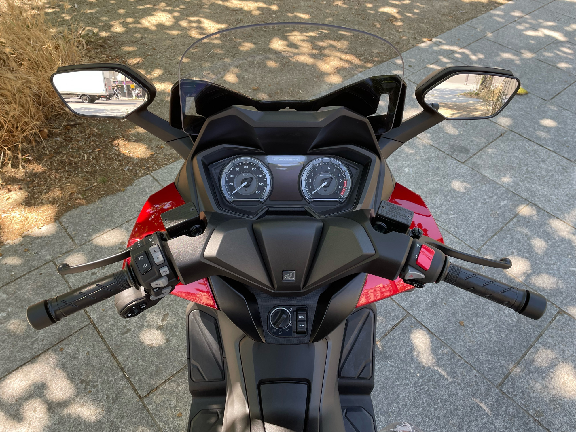 HONDA 350 NSS FORZA 350