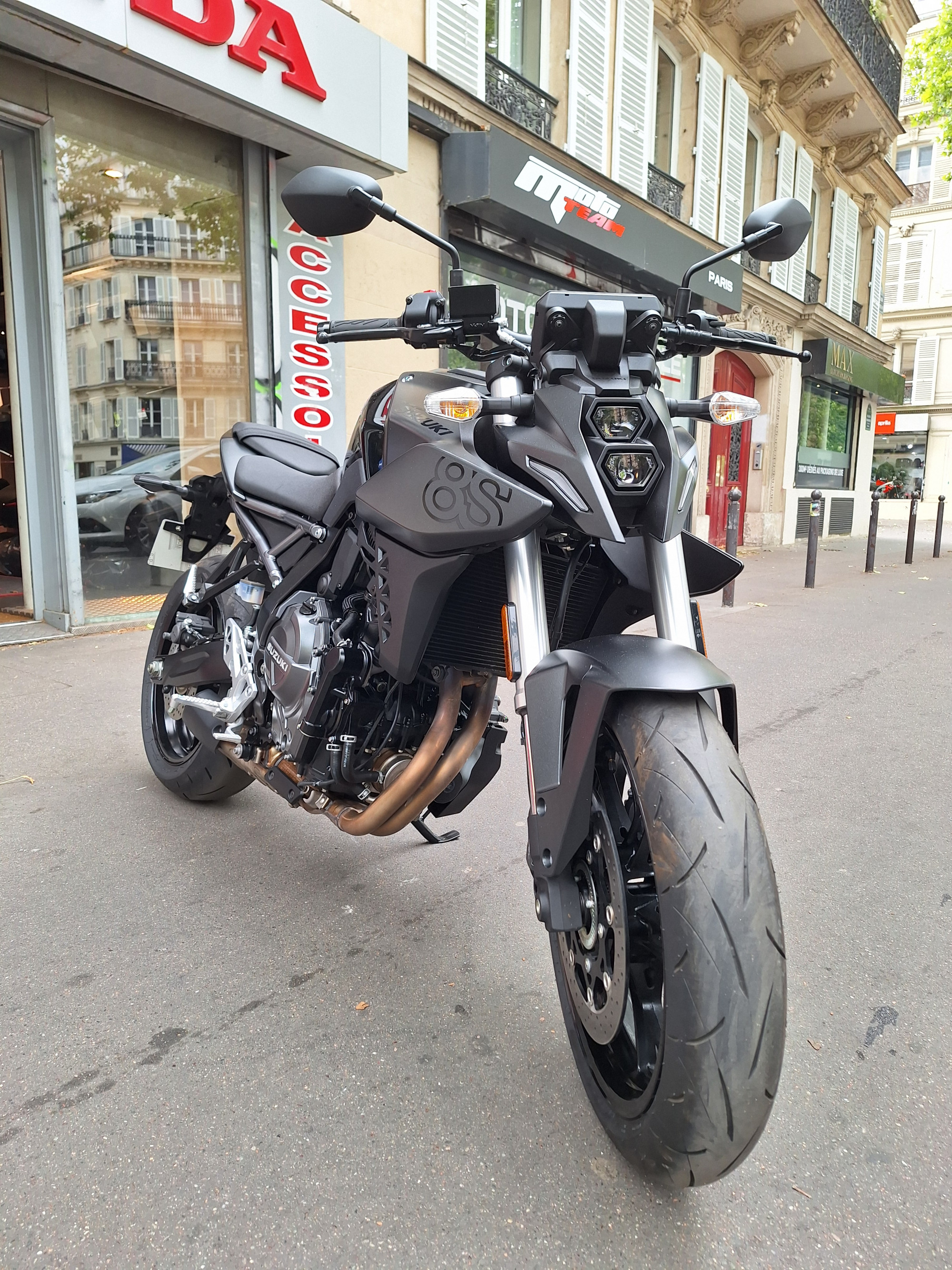 SUZUKI 800 GSX-8S A2