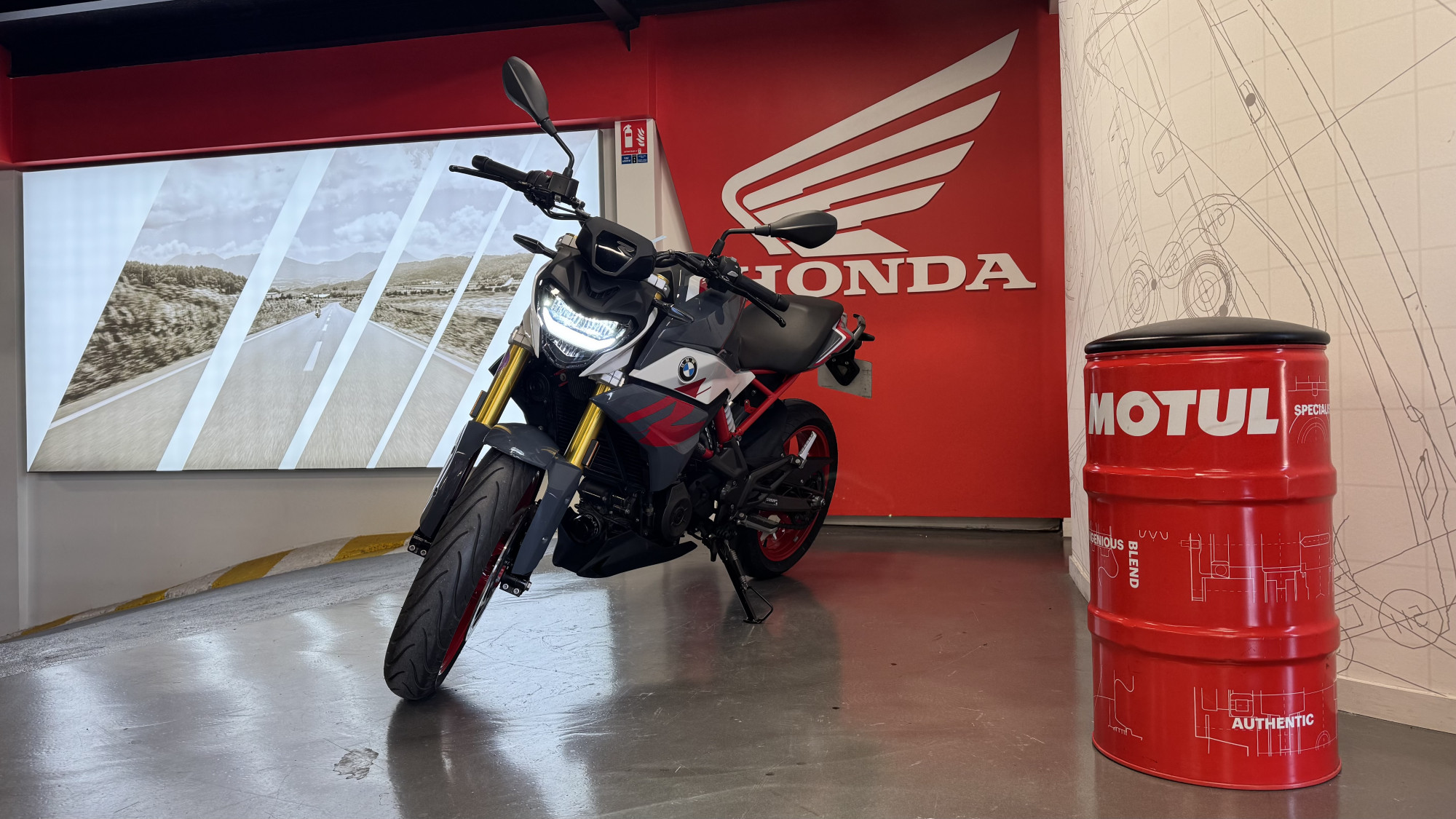 BMW 310 G 310 R