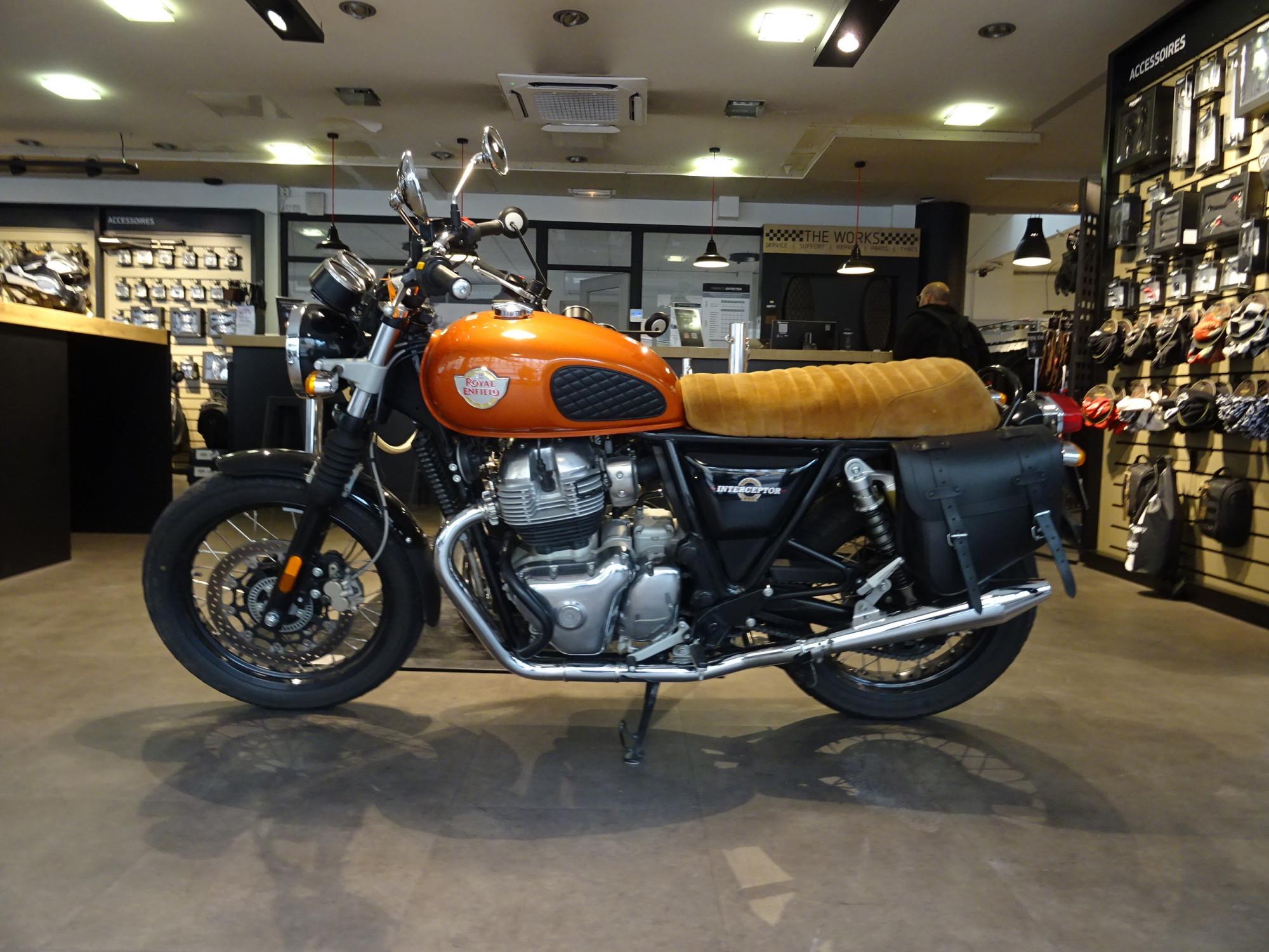 ROYAL ENFIELD 650 INTERCEPTOR