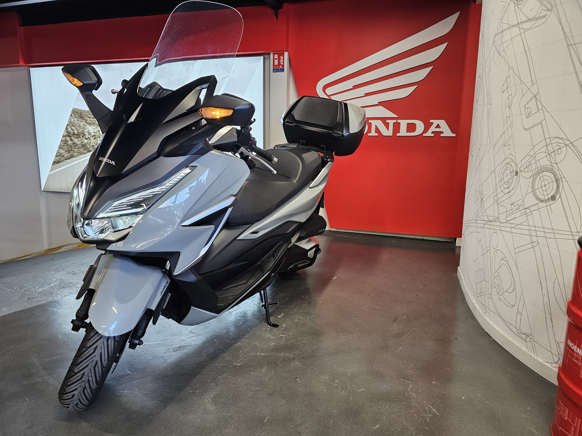 HONDA 350 NSS FORZA 350