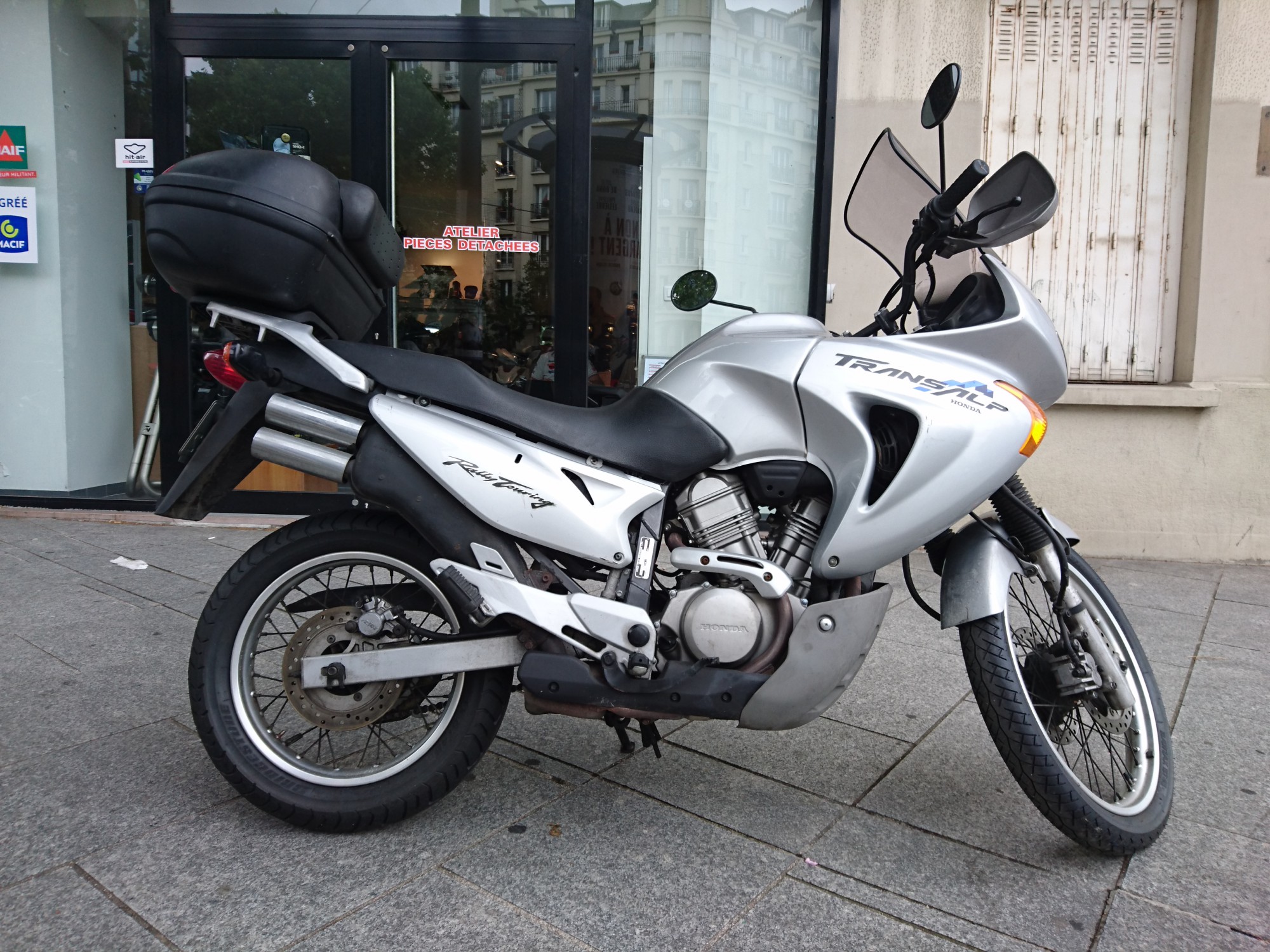 Honda Transalp 650