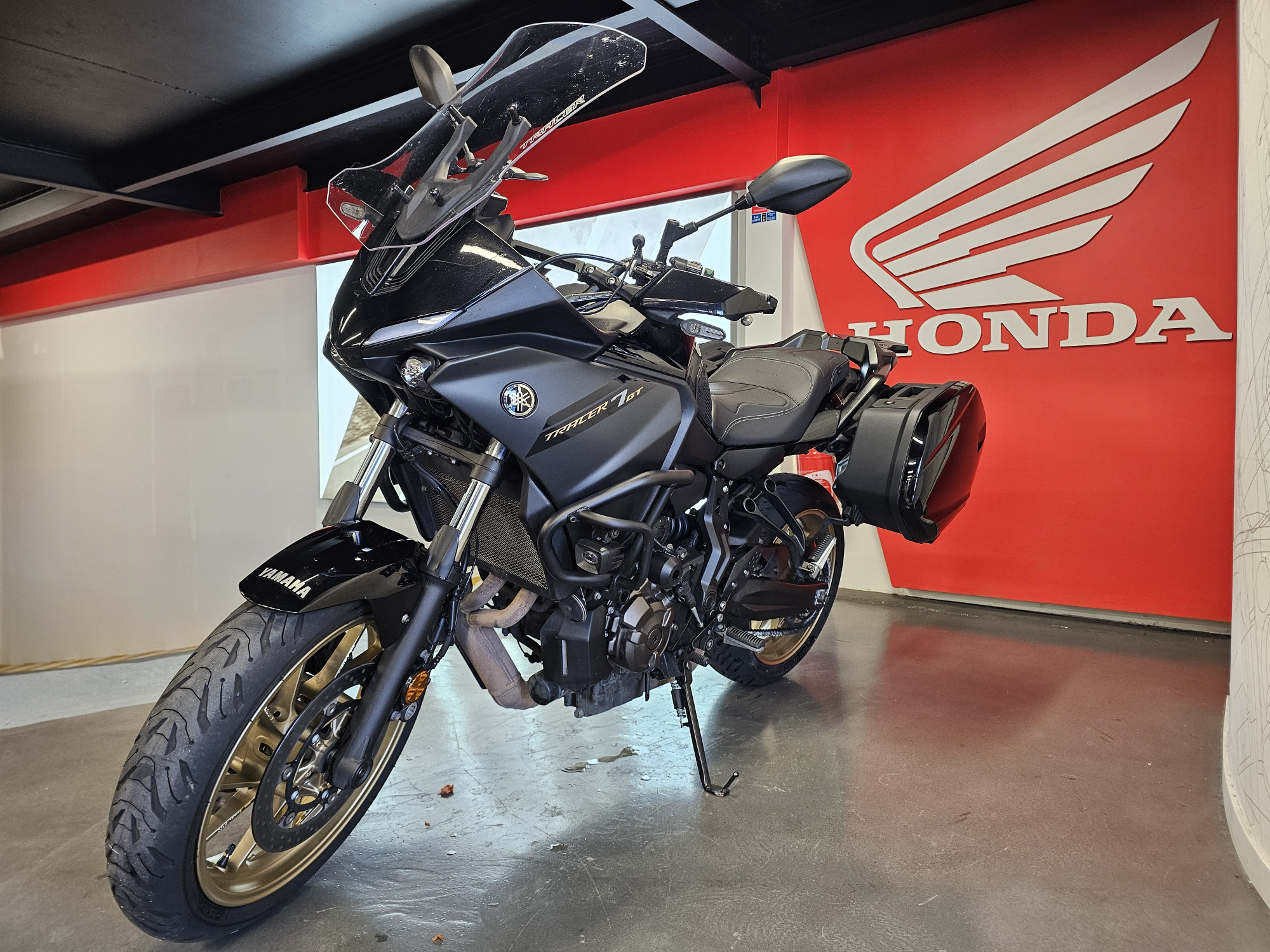 YAMAHA 689 TRACER 7 GT