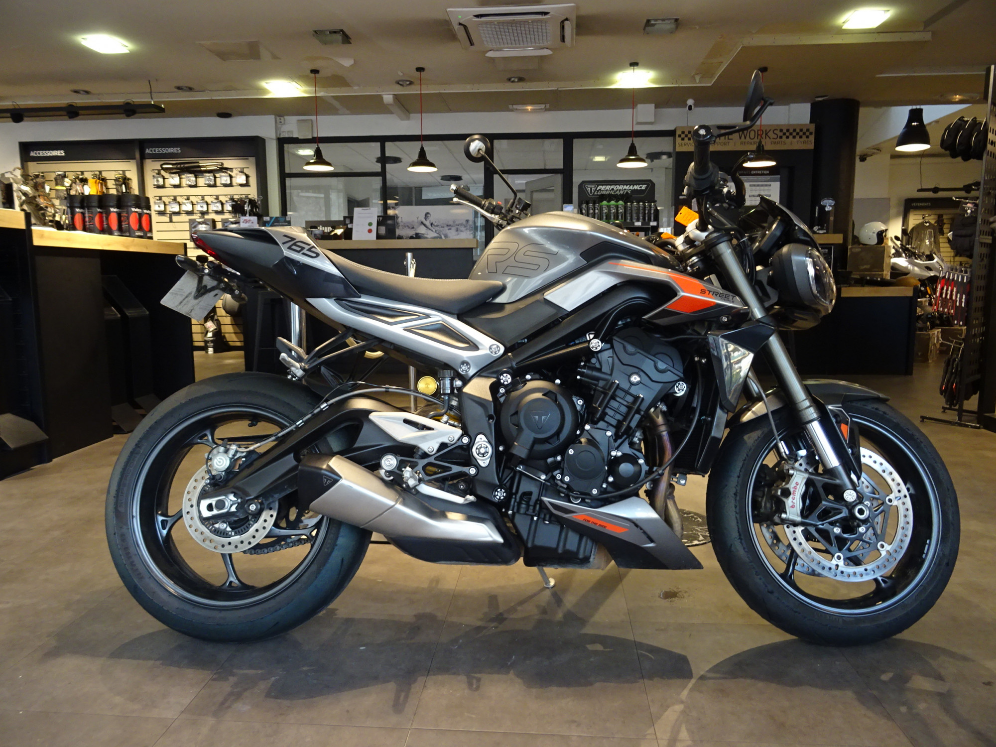 TRIUMPH 765 STREET TRIPLE 765 RS