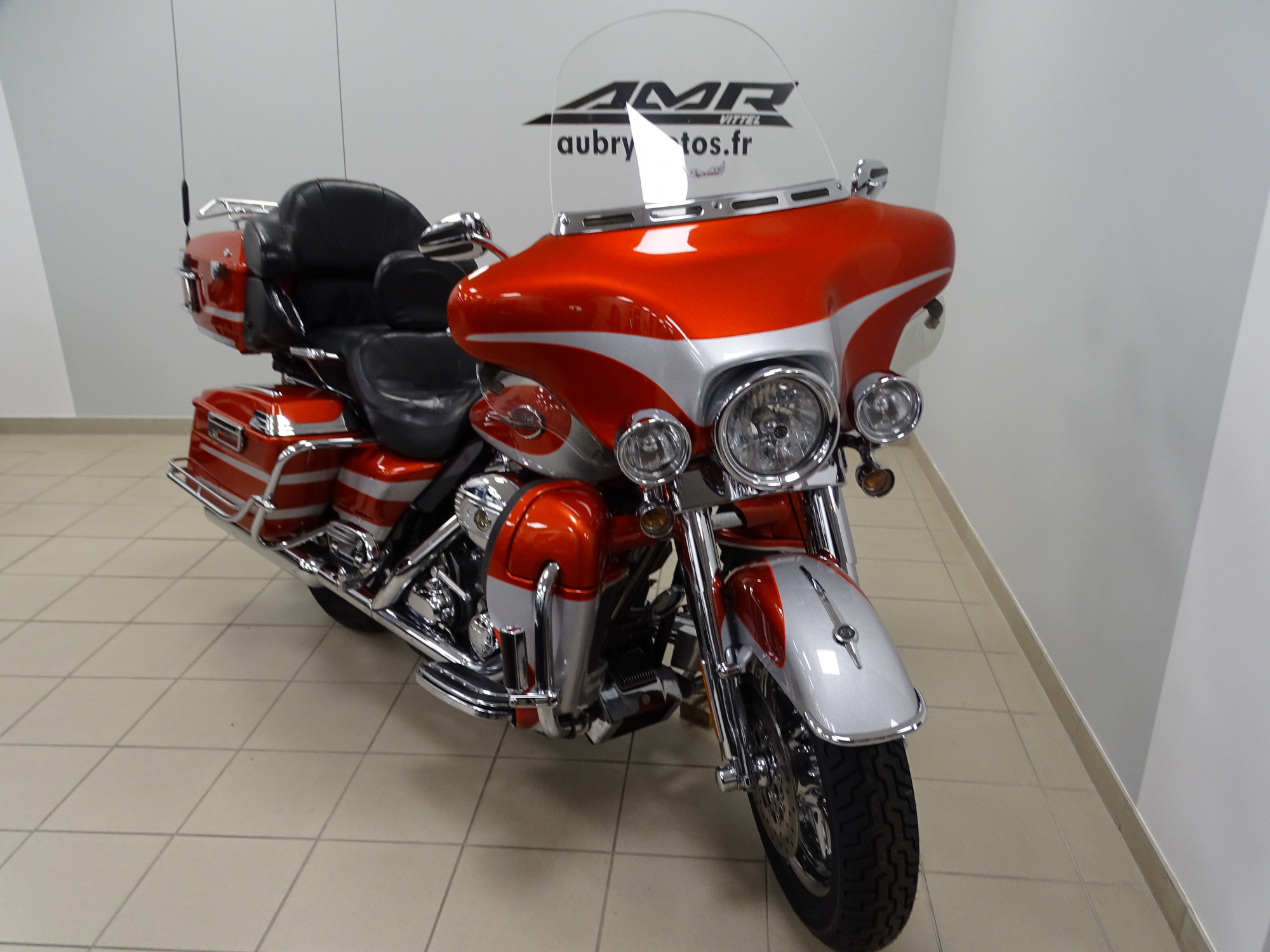 HARLEY-DAVIDSON 1800 TOURING ELECTRA GLIDE 1800 ULTRA CLASSIC