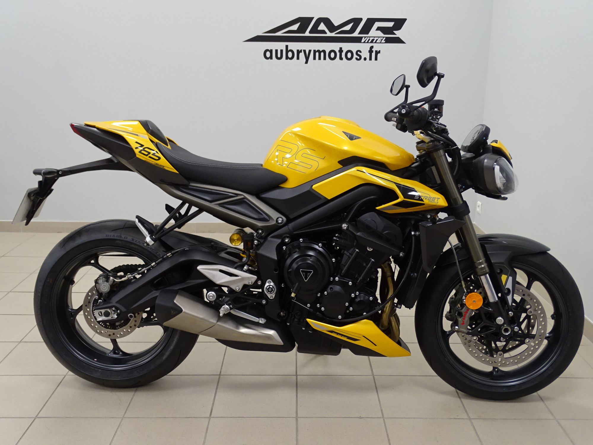 triumph street triple rs 675