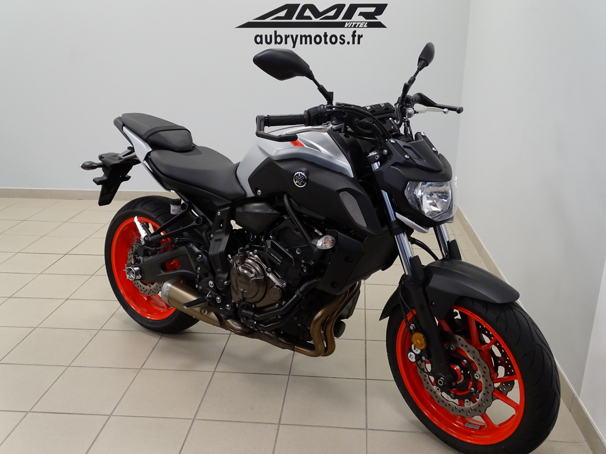 YAMAHA 689 MT-07