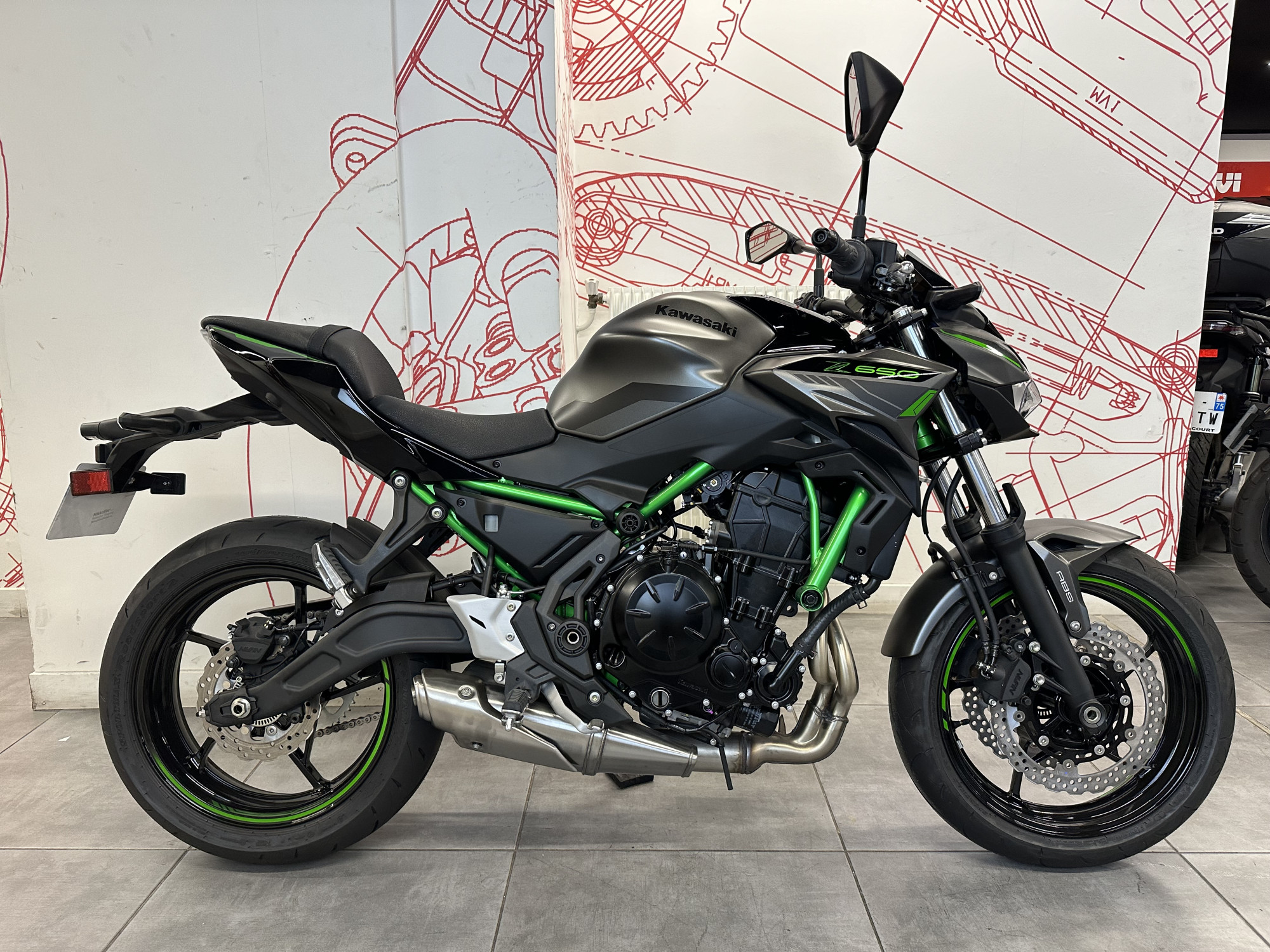 KAWASAKI 650 Z 650 (47.5CV)