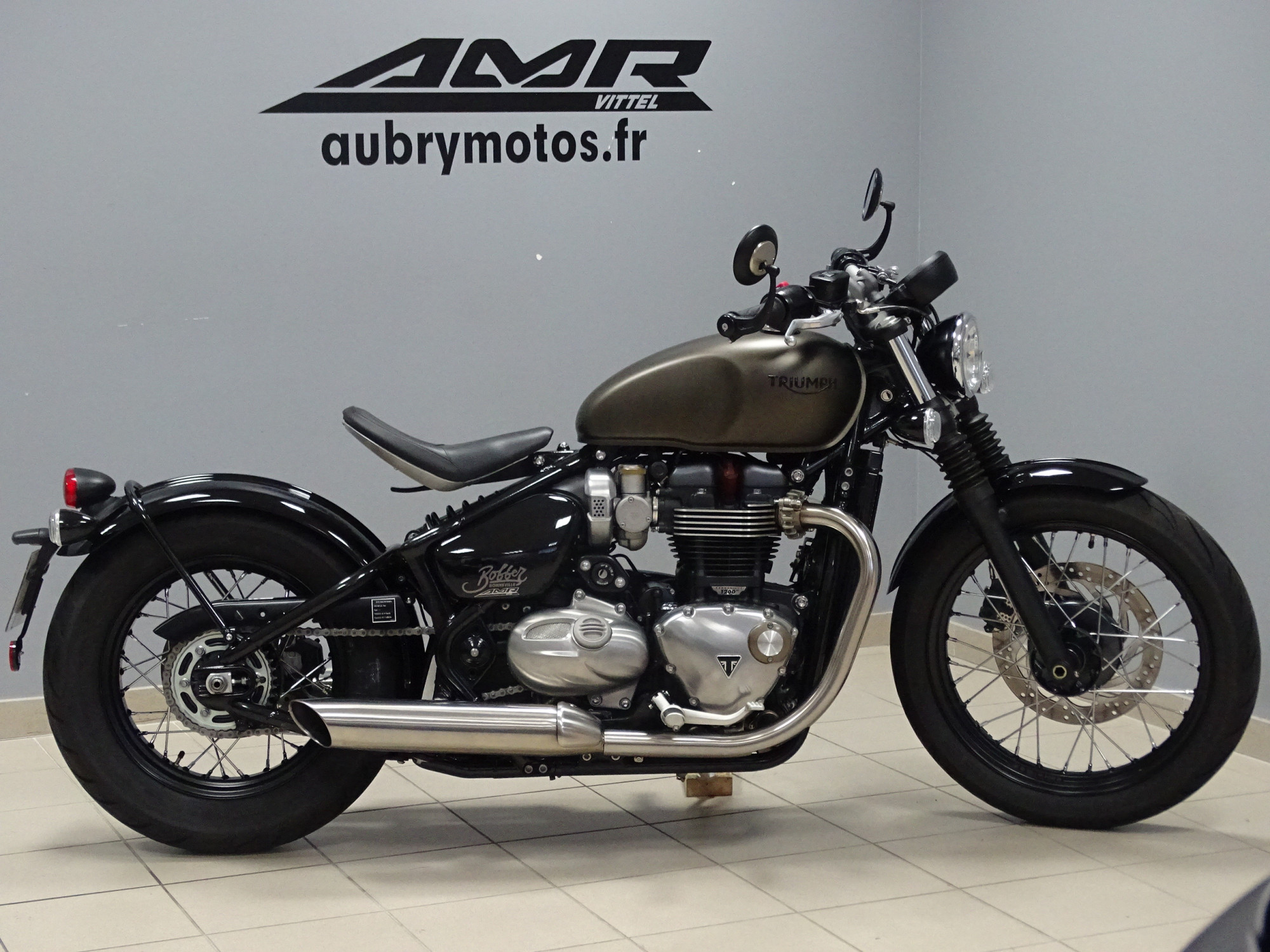 Triumph on sale 125 bobber