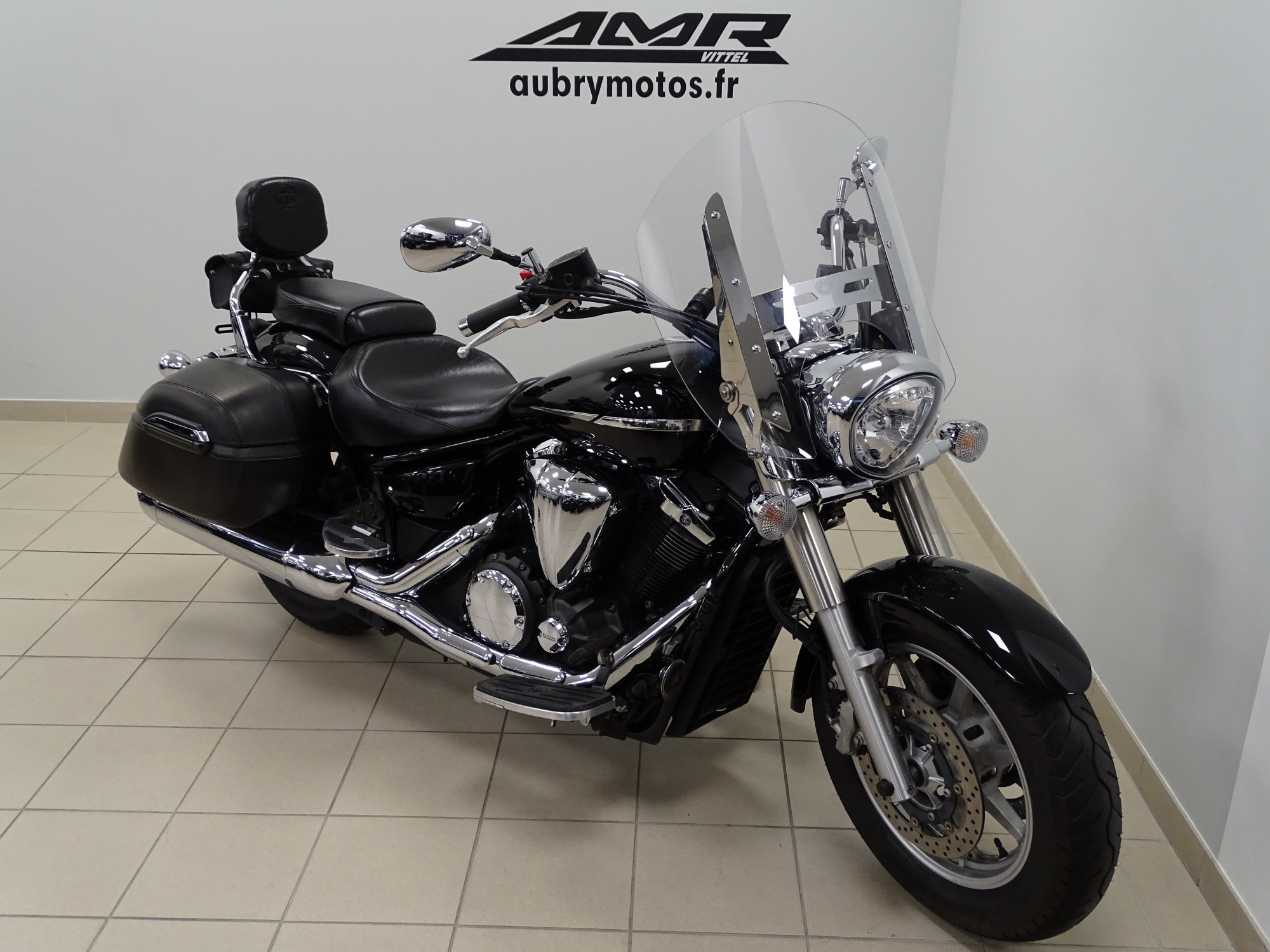 YAMAHA 1300 XVS 1300