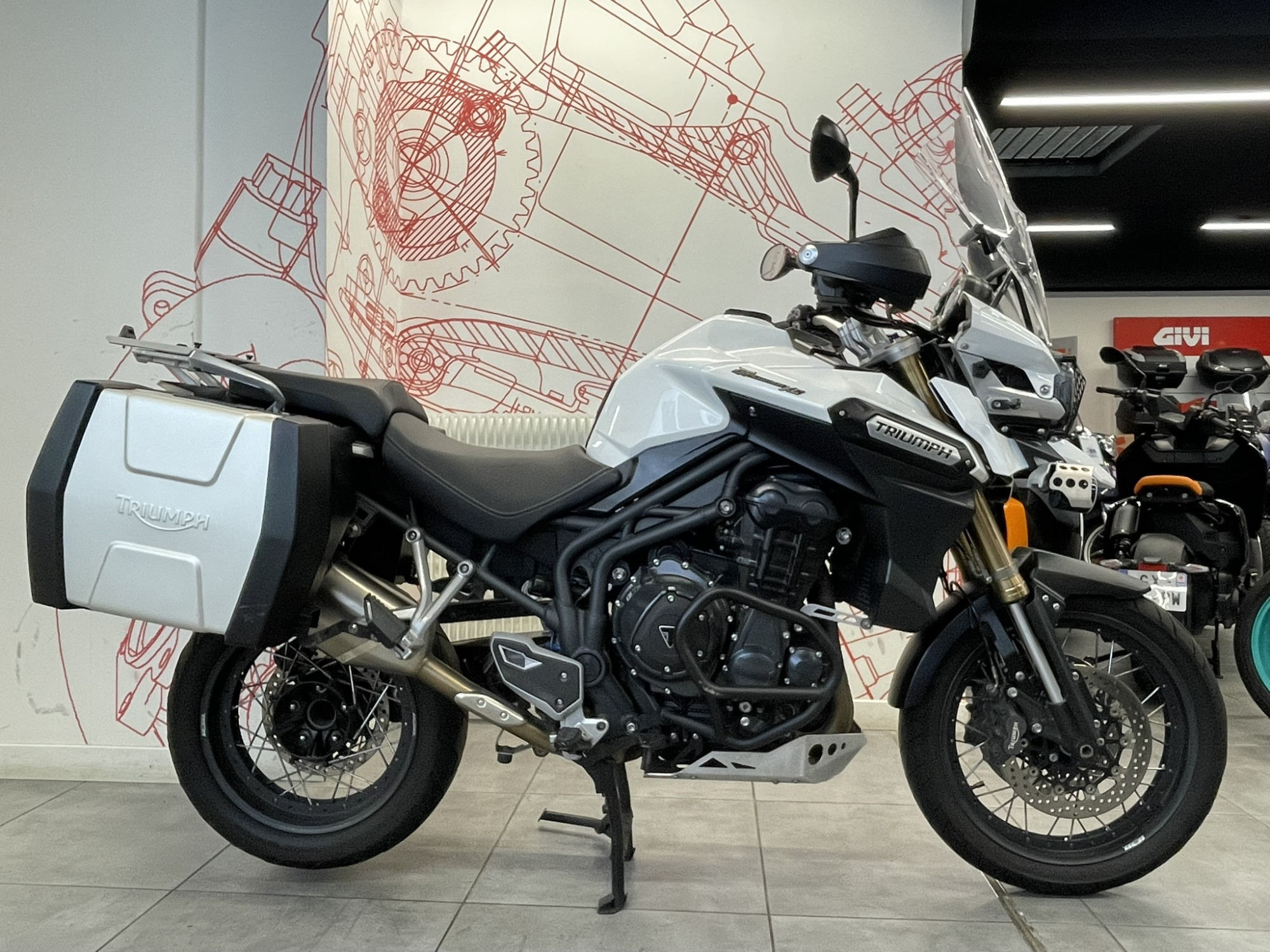 TRIUMPH 1200 TIGER 1200 EXPLORER XC
