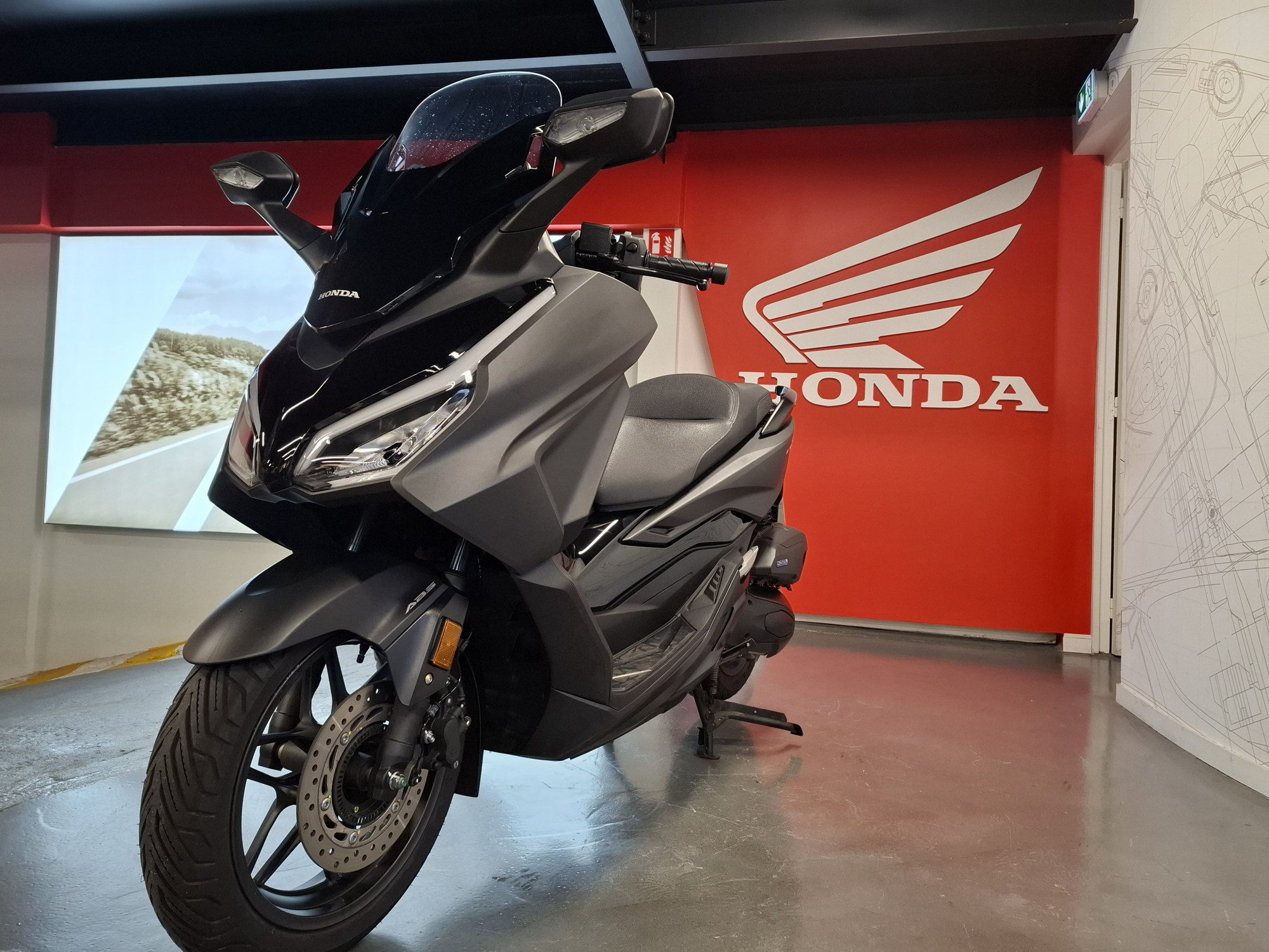 HONDA 125 NSS FORZA  125AD