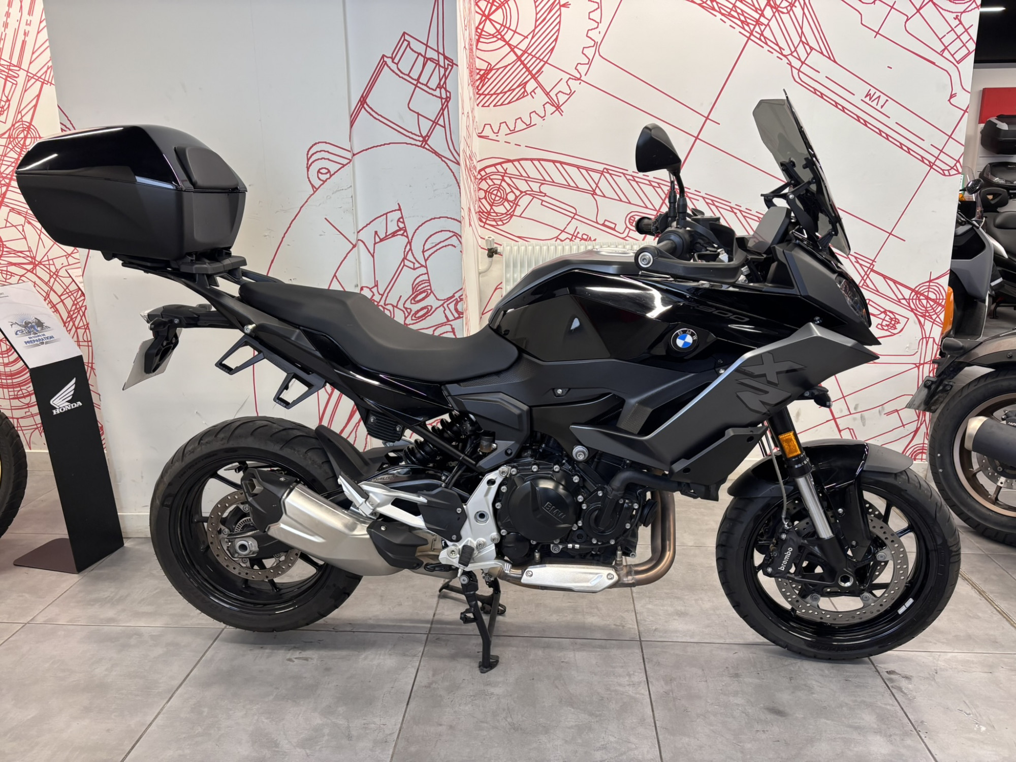 BMW 900 F 900 XR