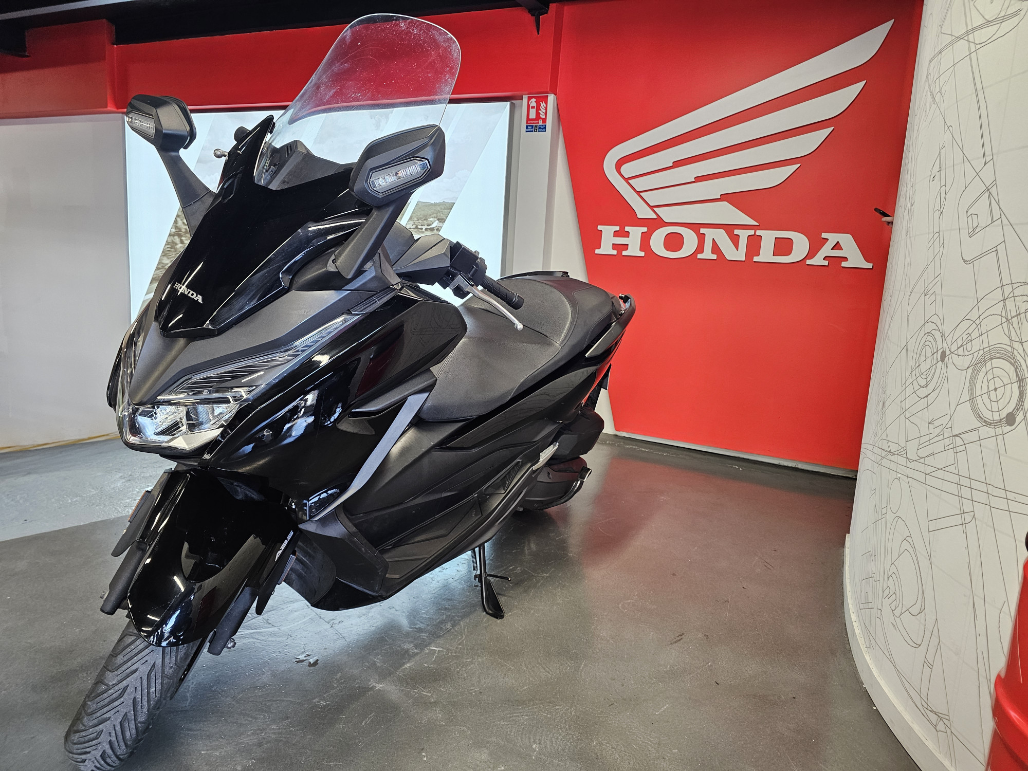 HONDA 125 NSS FORZA  125AD