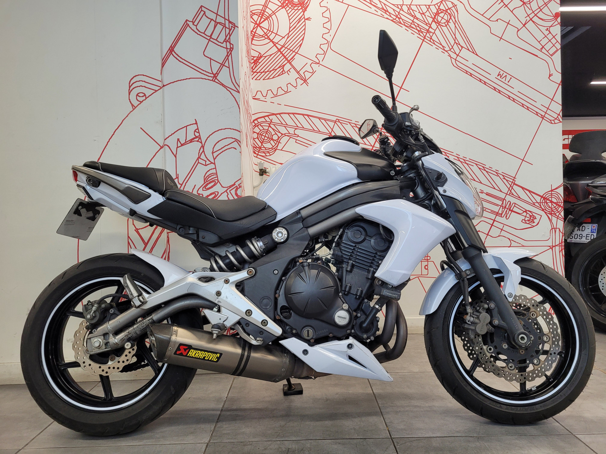 KAWASAKI 650 ER-6