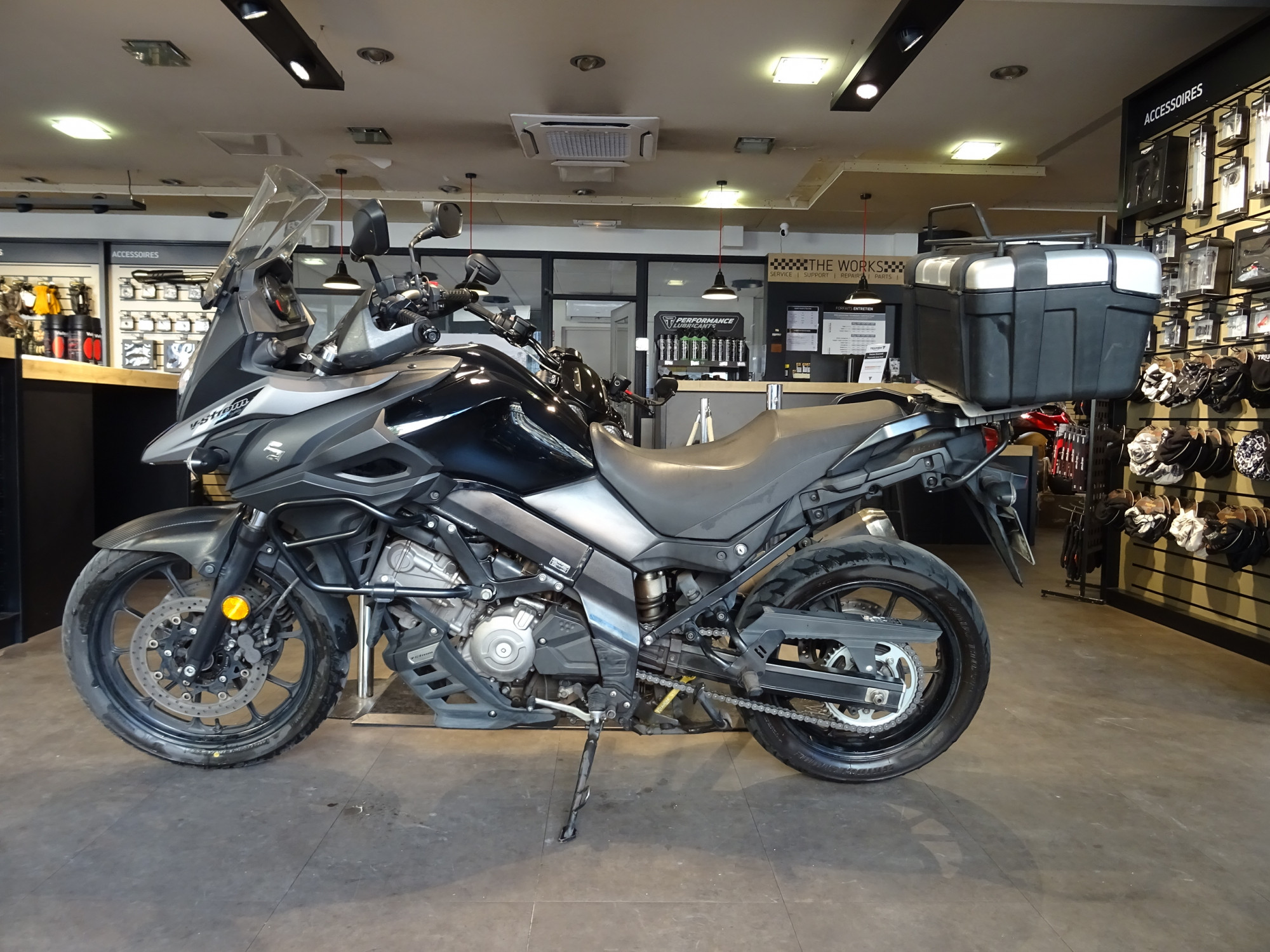 SUZUKI 650 DL V-Strom 650