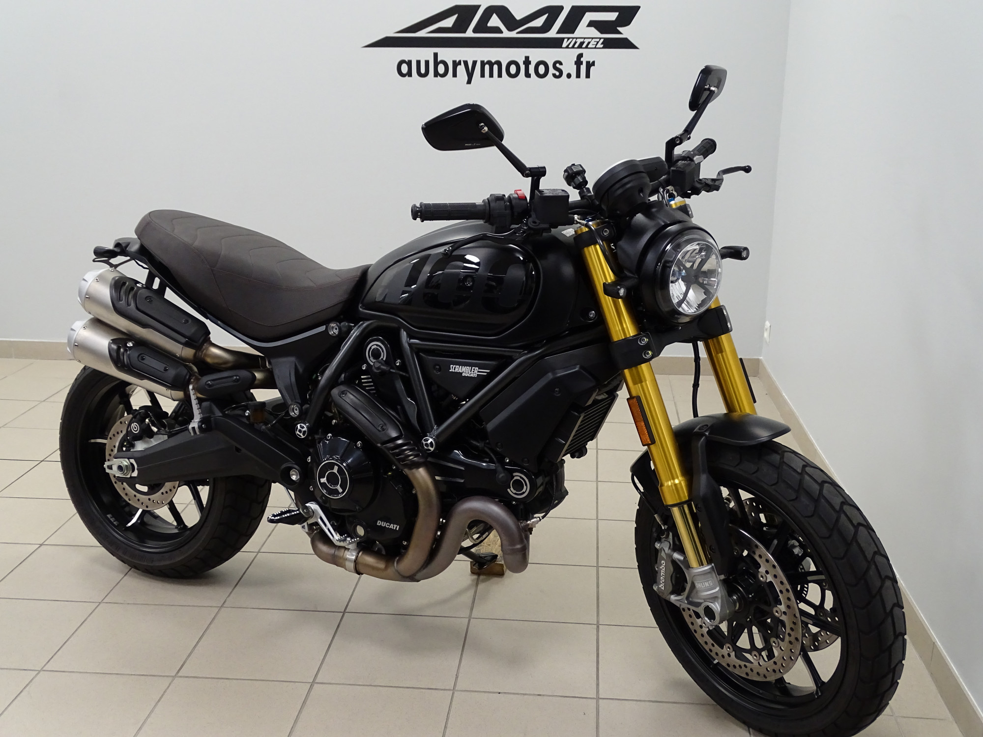 DUCATI 800 SCRAMBLER