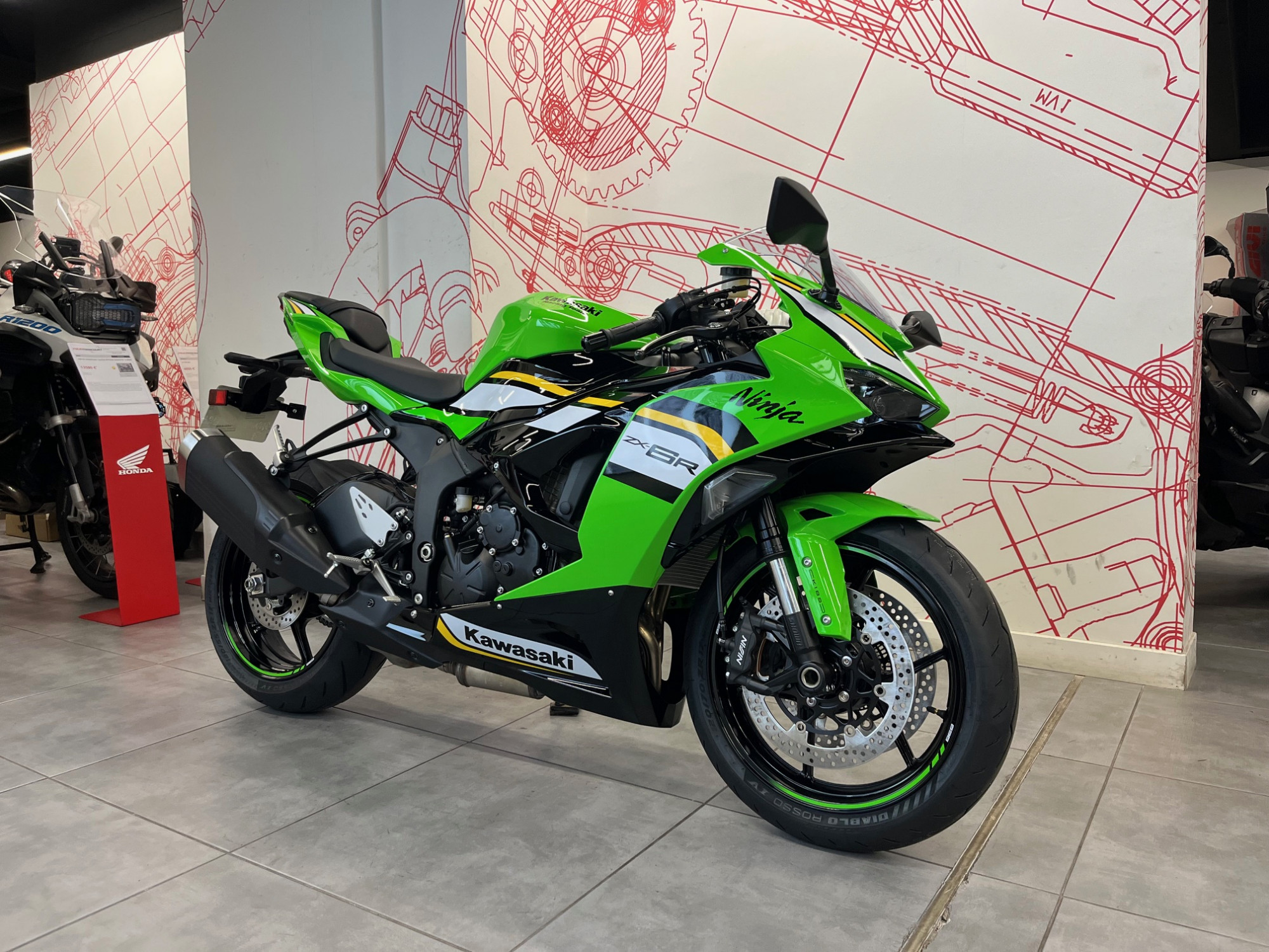 KAWASAKI 600 ZX-6R 636