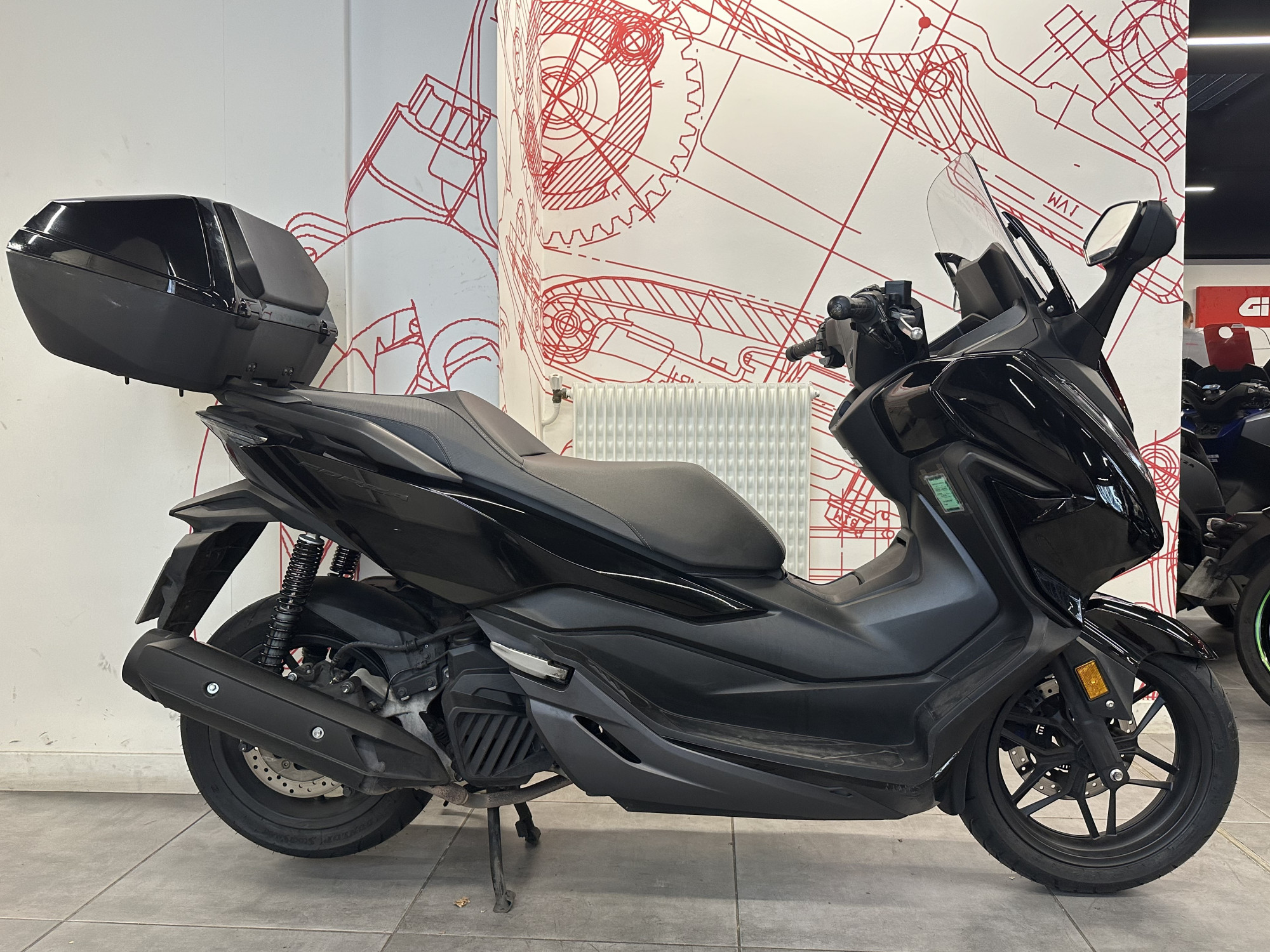 HONDA 125 NSS FORZA  125AD