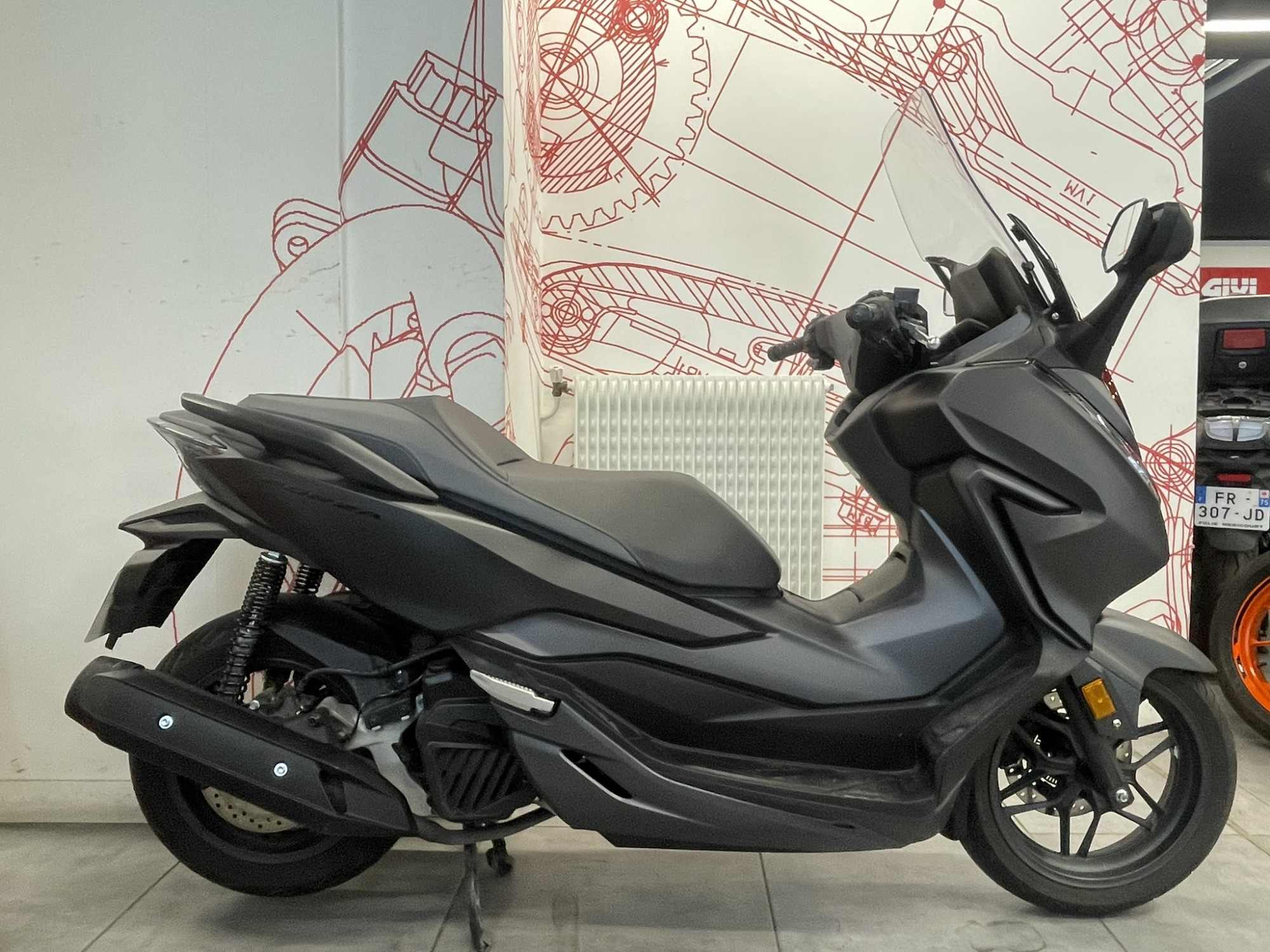 HONDA 125 NSS FORZA  125AD