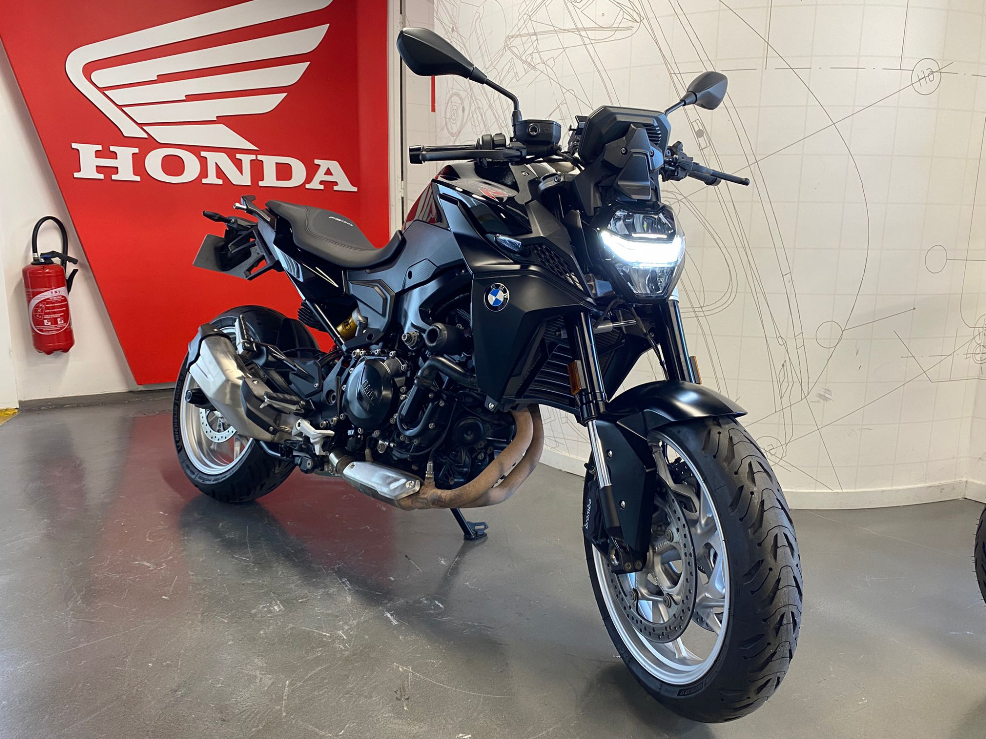BMW 900 F 900 XR