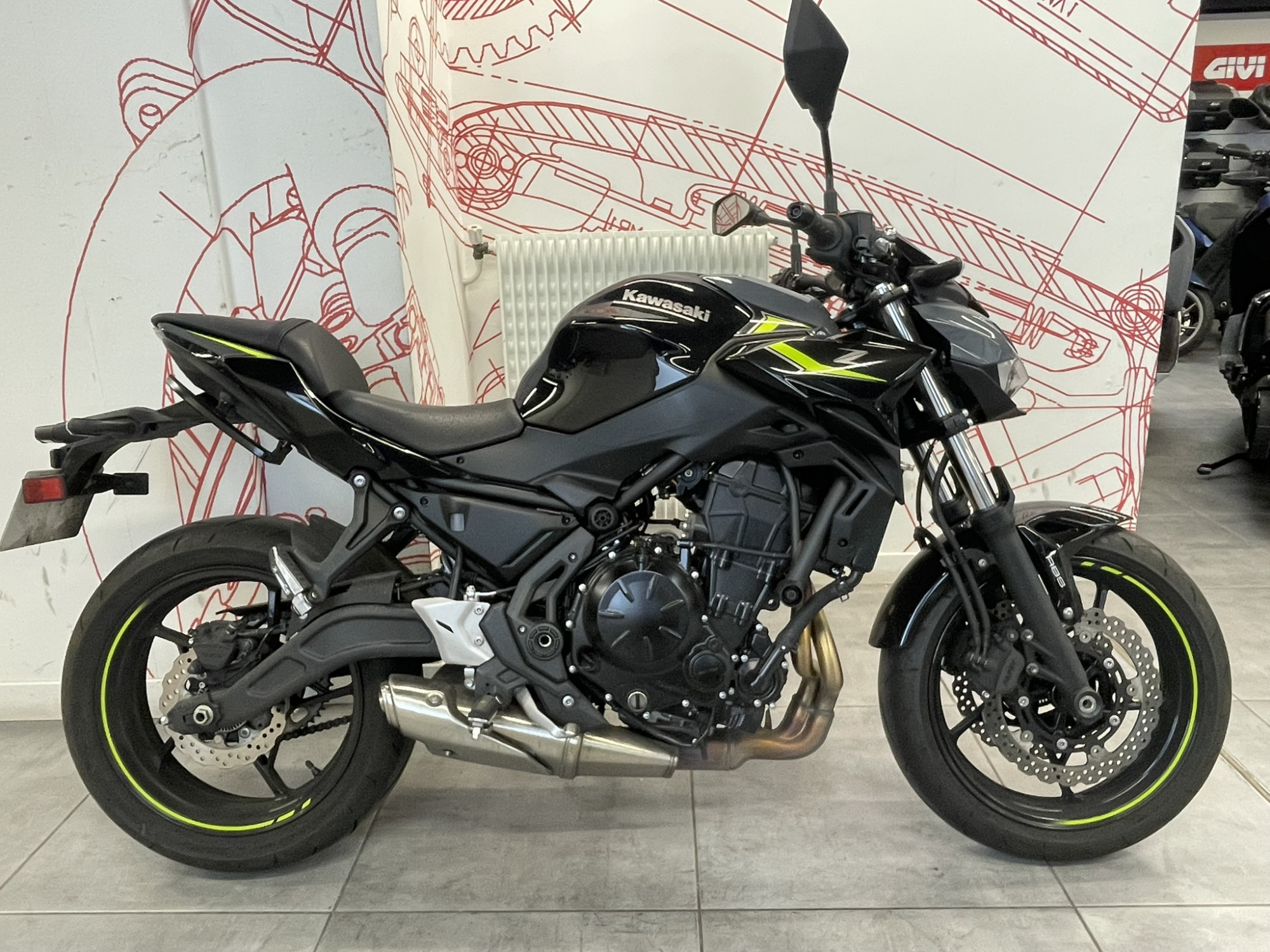 KAWASAKI 650 Z 650 (47.5CV)
